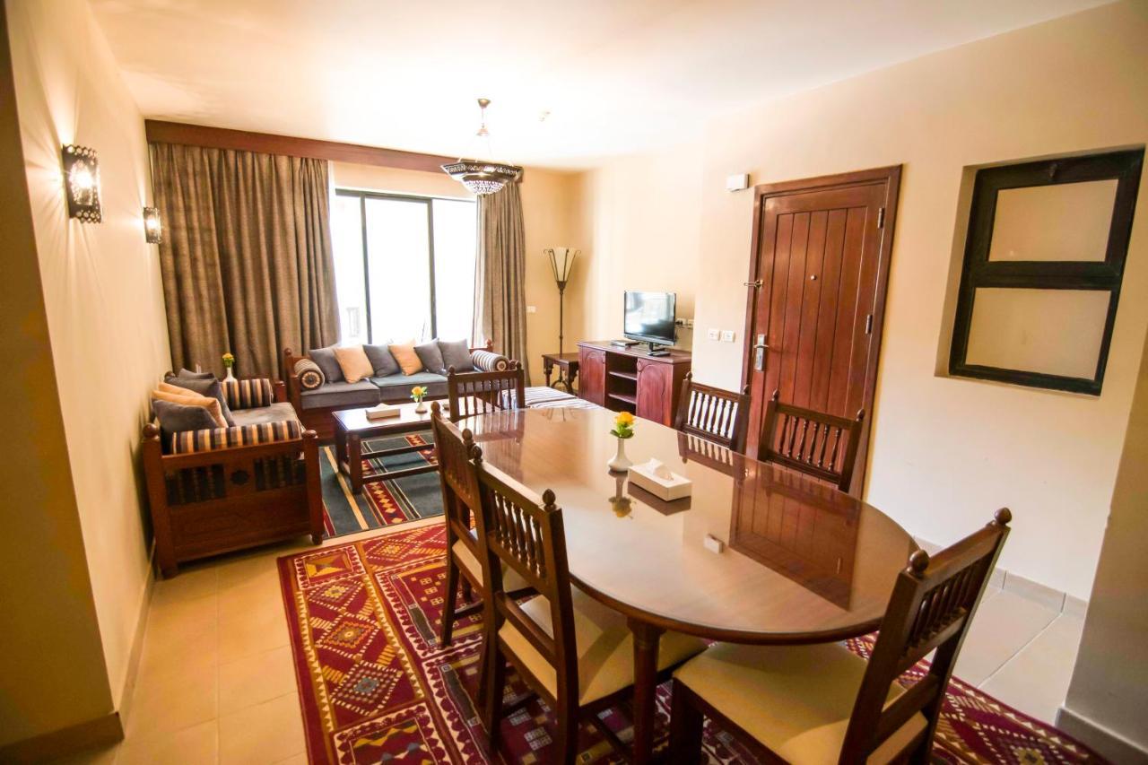 Marina Residence Suites Port Ghalib Esterno foto