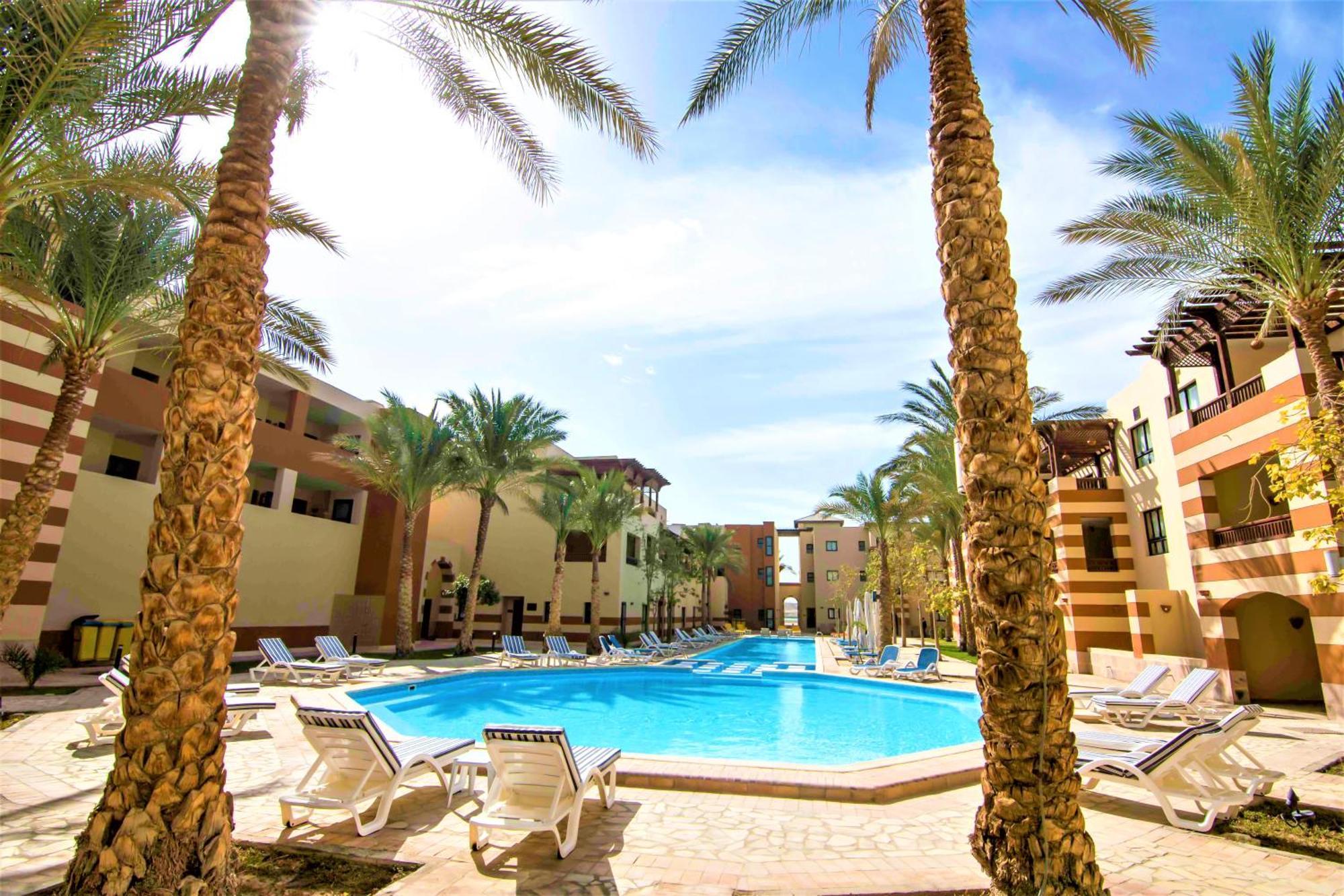 Marina Residence Suites Port Ghalib Esterno foto