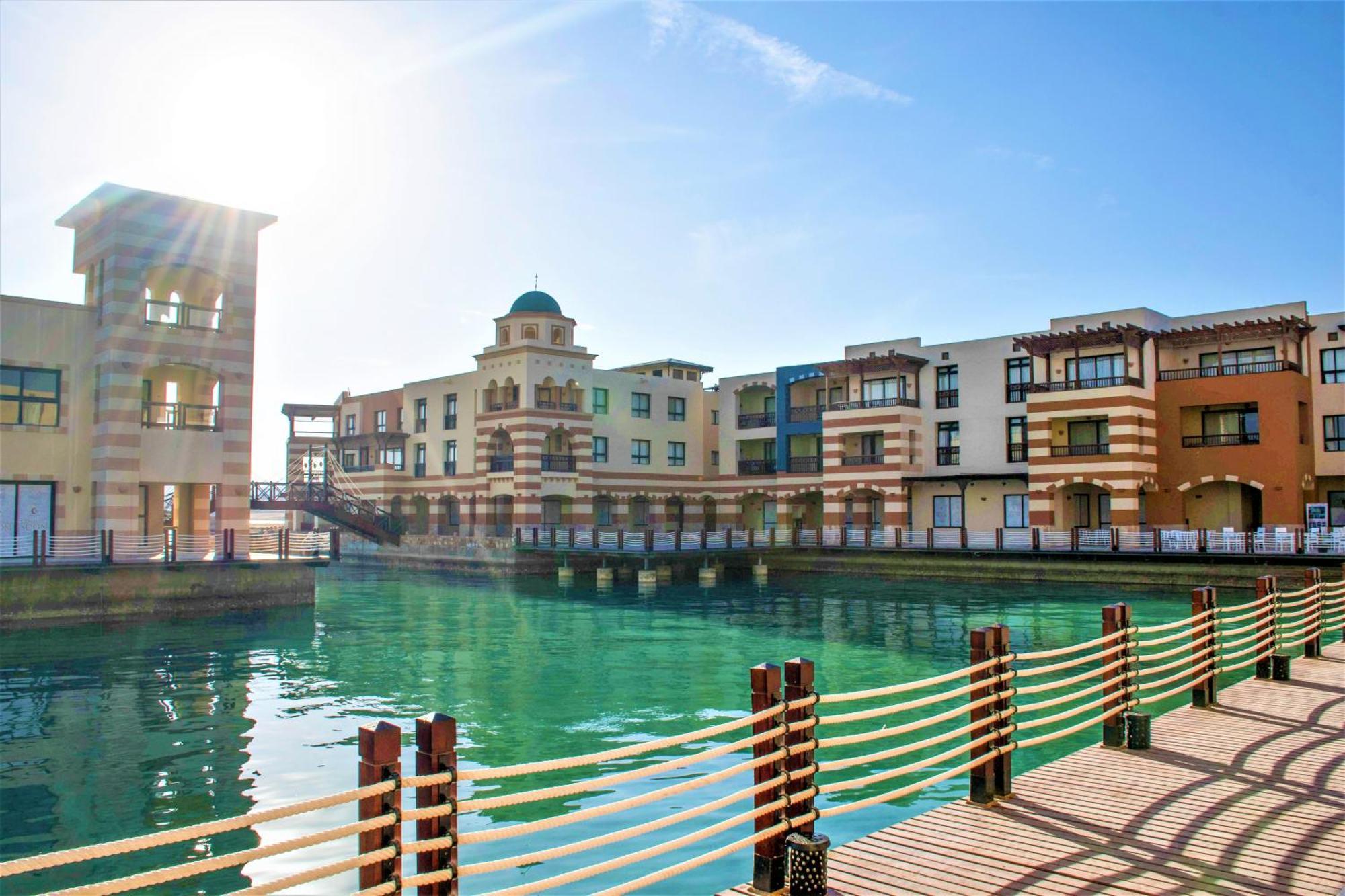 Marina Residence Suites Port Ghalib Esterno foto