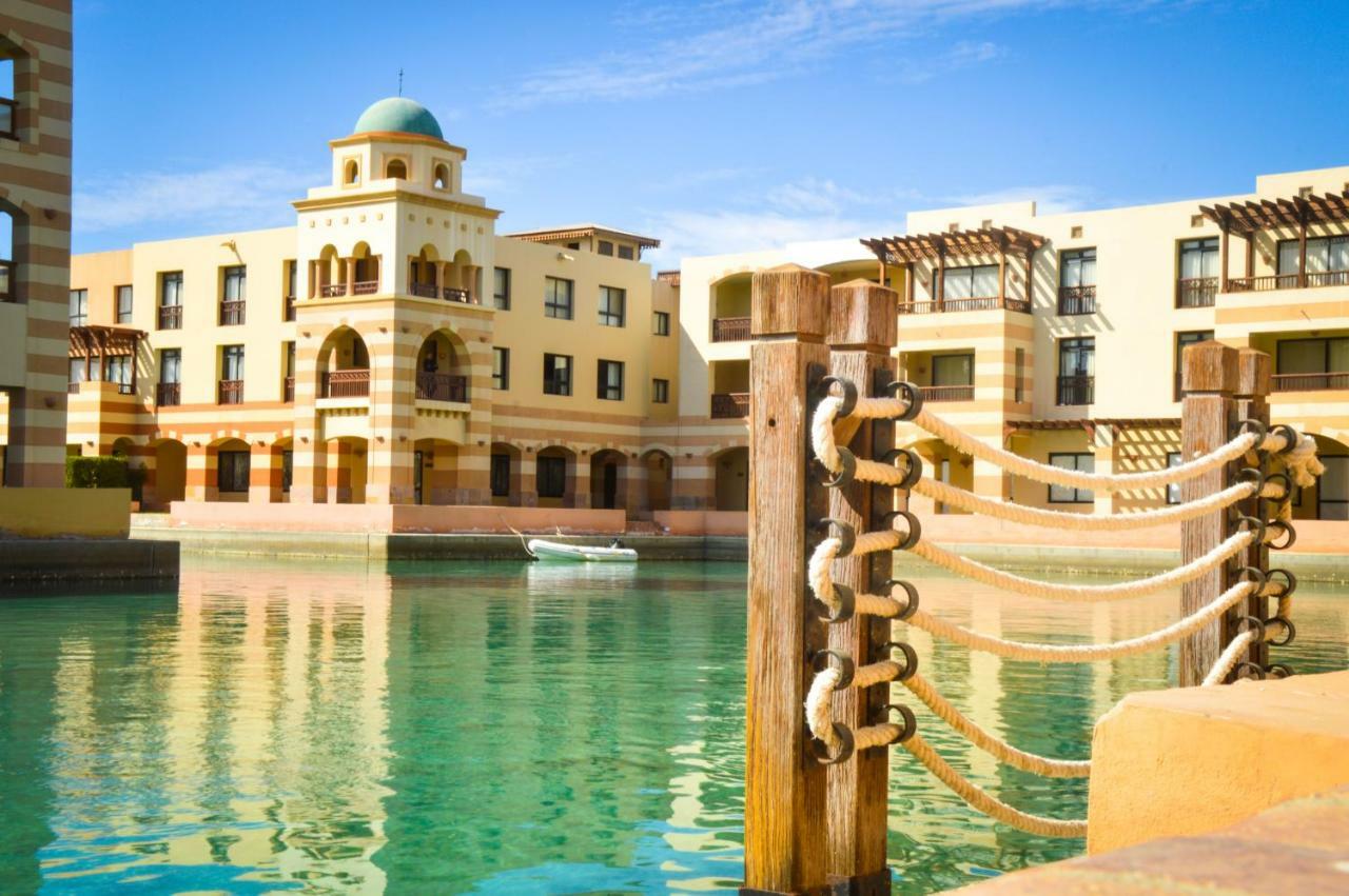 Marina Residence Suites Port Ghalib Esterno foto