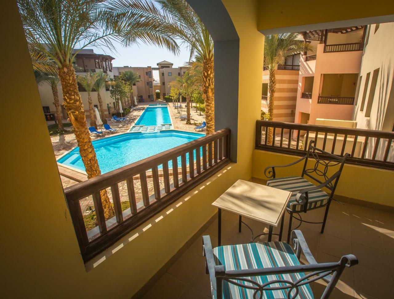 Marina Residence Suites Port Ghalib Esterno foto