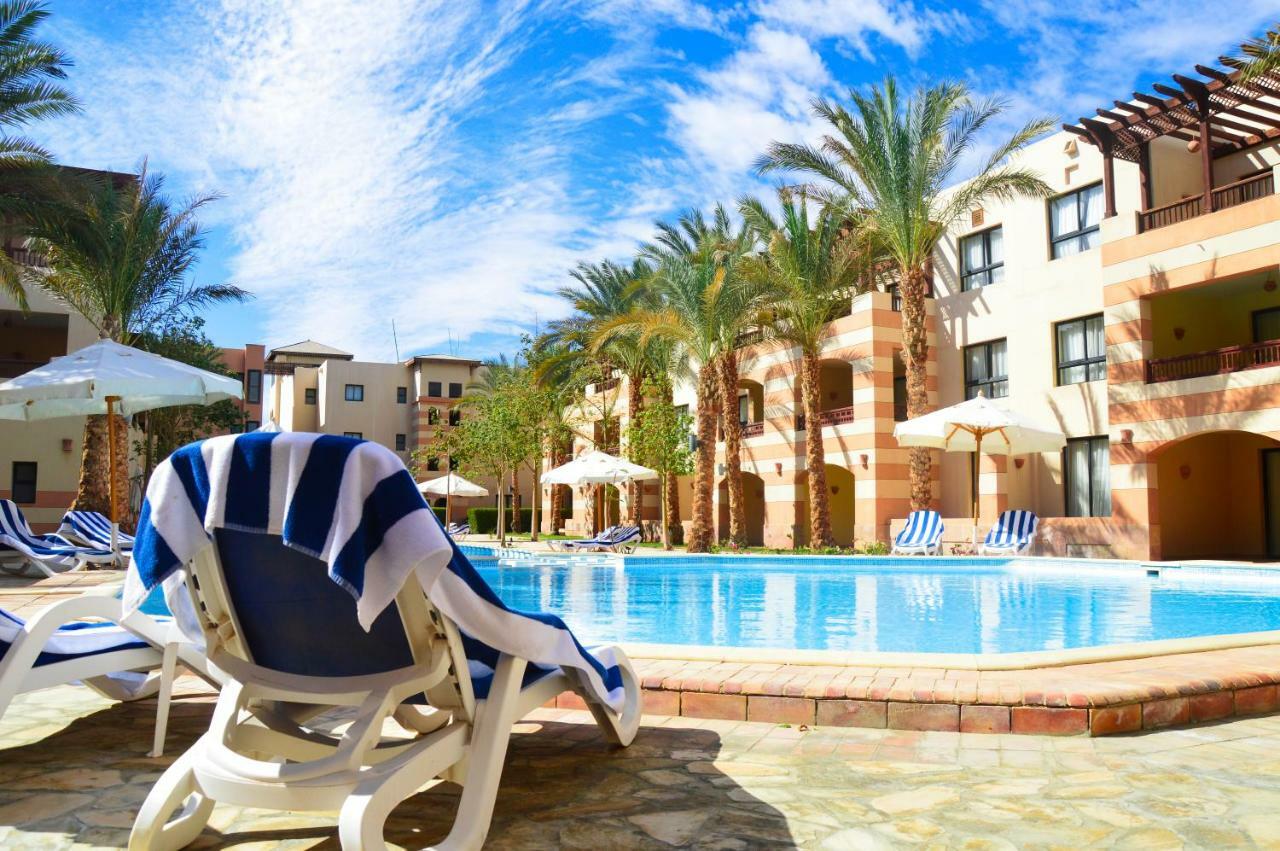 Marina Residence Suites Port Ghalib Esterno foto